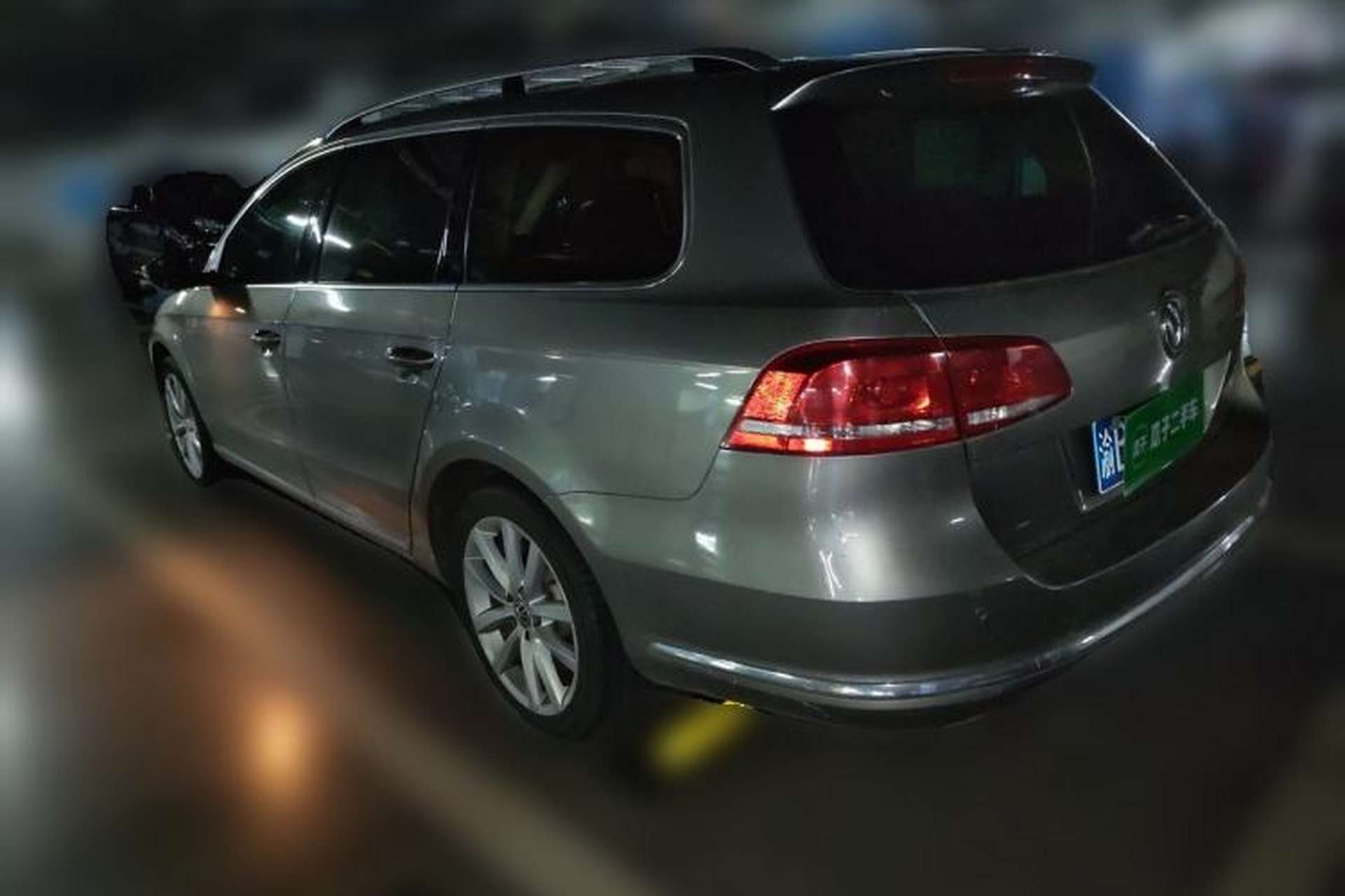 Used Volkswagen Magotan 2012 Travel Edition 2.0 TSI Luxury Version Rear Left 45 Deg