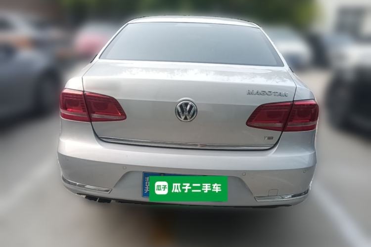 Used Volkswagen Magotan 2012 Revised 1.8TSI Luxury Version Rear