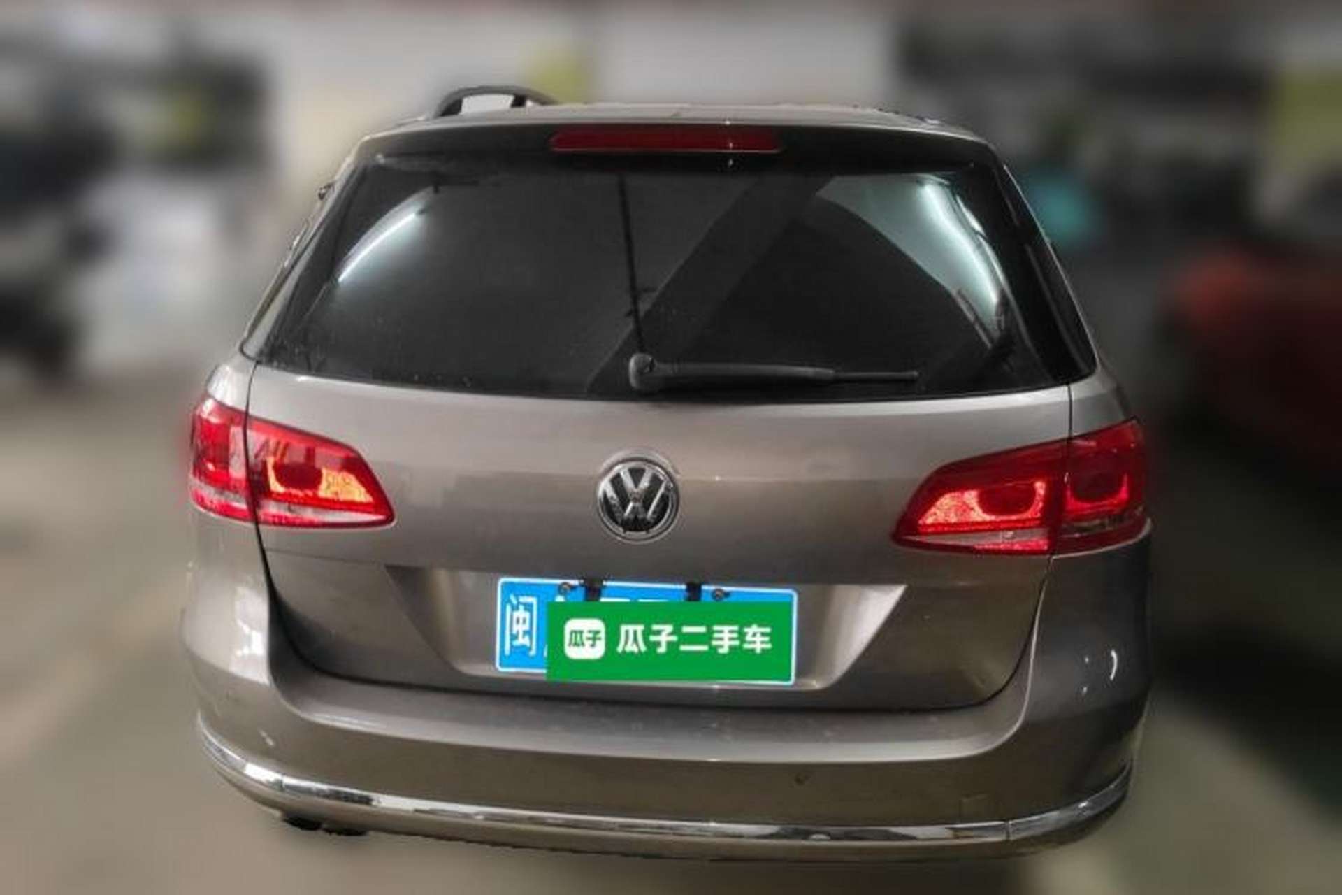 Used Volkswagen Magotan 2012 Travel Edition 2.0 TSI Comfort Version Rear