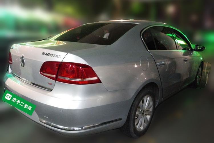Used Volkswagen Magotan 2012 1.8TSI Luxury Model Rear Right 45 Deg
