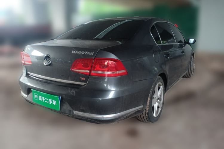 Used Volkswagen Magotan 2012 2.0 TSI Ultimate Edition Rear Right 45 Deg