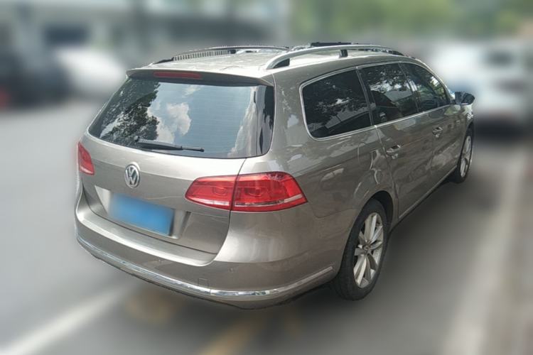 Used Volkswagen Magotan 2012 Travel Edition 2.0 TSI Comfort Version Rear Right 45 Deg