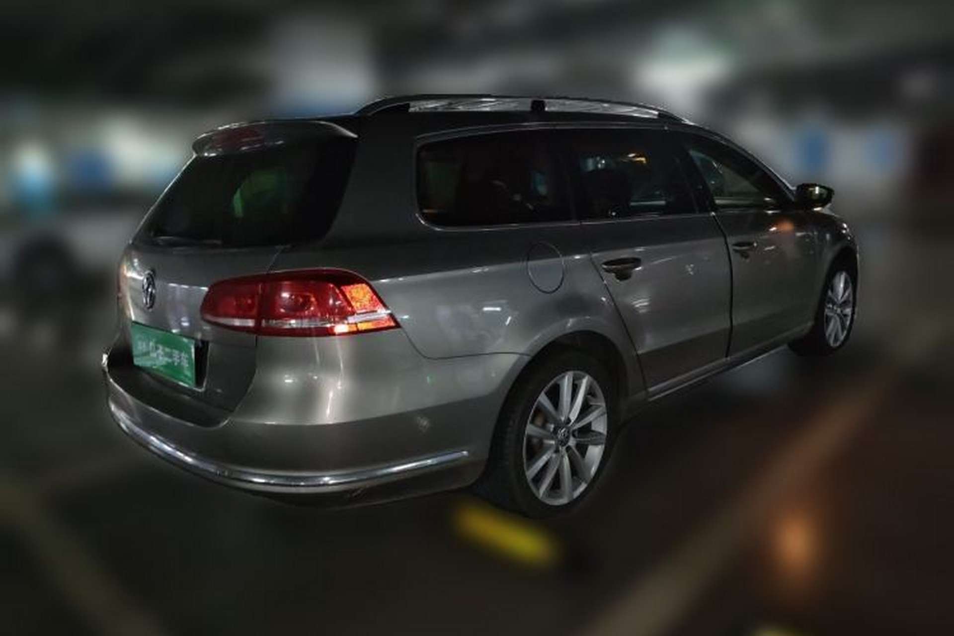 Used Volkswagen Magotan 2012 Travel Edition 2.0 TSI Luxury Version Rear Right 45 Deg