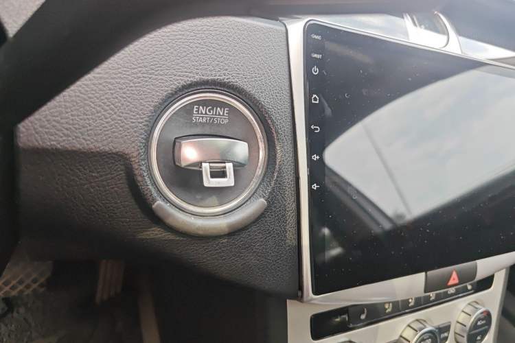 Used Volkswagen Magotan 2012 Revised 1.8TSI Luxury Version Vehicle Key