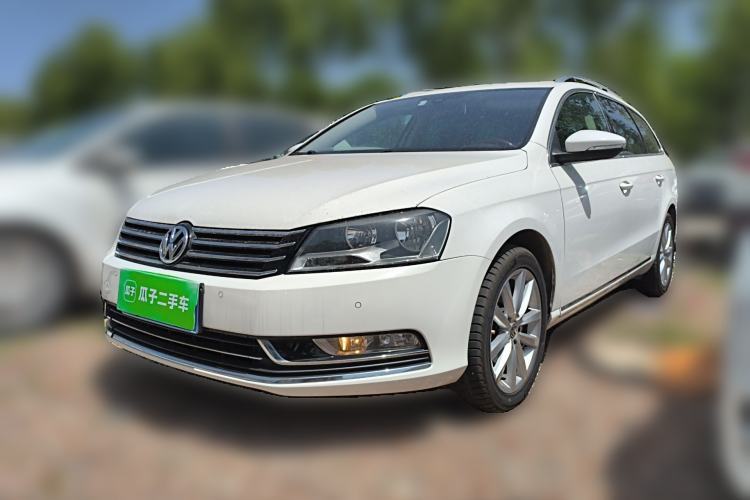 Used Volkswagen Magotan 2012 Travel Edition 2.0 TSI Comfort Version Guazi used car, China used car export, Used car for sale, Used cars, Cheapest cars for sale