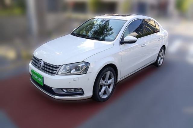 Używany Volkswagen Magotan 2012 2.0 TSI Ultimate Edition