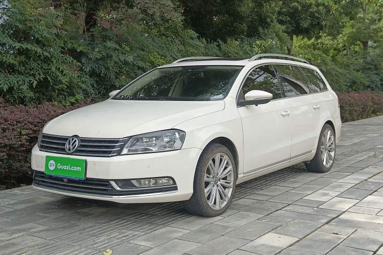 Ojetý Volkswagen Magotan 2012 Travel Edition 2.0 TSI Comfort Version Guazi used car, China used car export, Used car for sale, Used  cars, Cheapest cars for sale