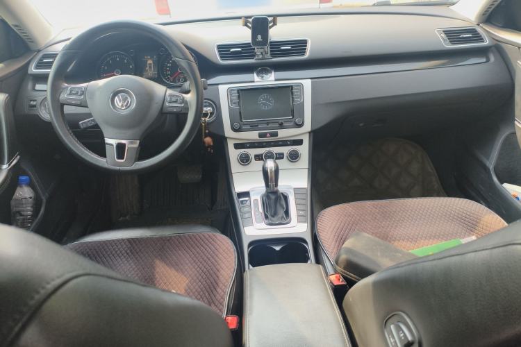 Used Volkswagen Magotan 2012 1.8TSI Luxury Model Center Console
