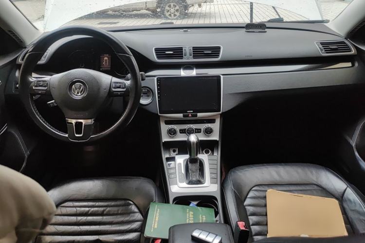 Used Volkswagen Magotan 2012 1.8TSI Luxury Model Center Console