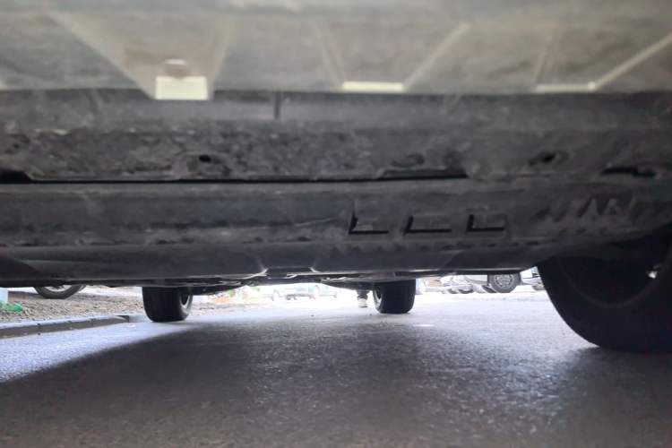Used Volkswagen Magotan 2012 Travel Edition 2.0 TSI 4x4 Comfort Version Chassis Front