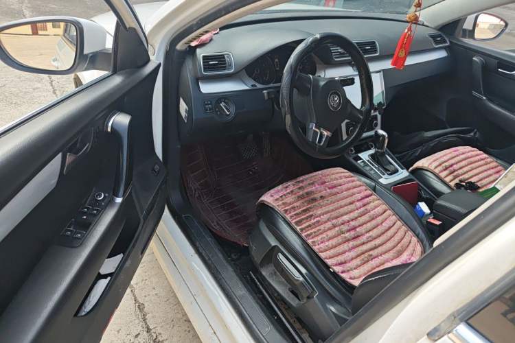 Used Volkswagen Magotan 2012 Revised 1.8TSI Comfort Version Driver Seat