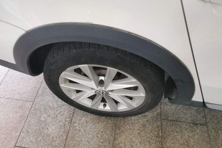 Used Volkswagen Magotan 2012 Travel Edition 2.0 TSI 4x4 Comfort Version Exterior 8