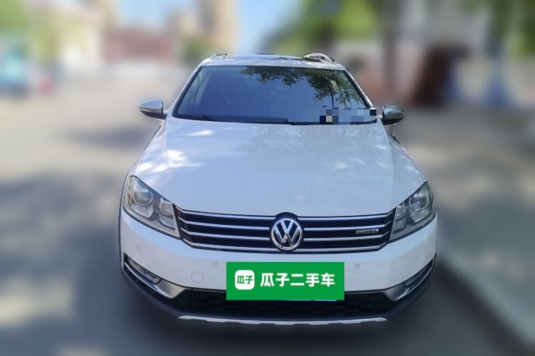 Used Volkswagen Magotan 2012 Travel Edition 2.0 TSI Four-Wheel Drive Luxury Version Front