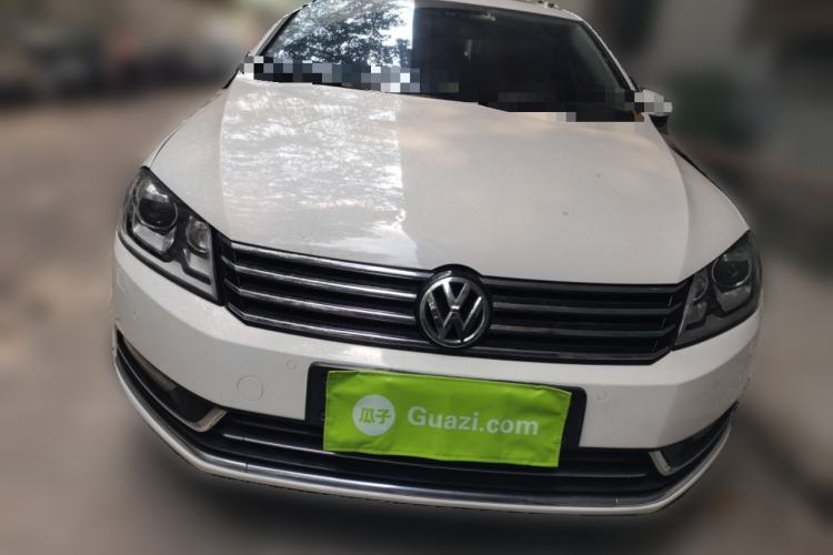 Used Volkswagen Magotan 2012 Travel Edition 2.0 TSI Luxury Version Front