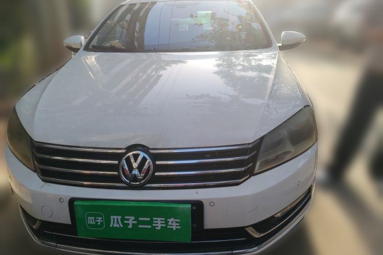 Used Volkswagen Magotan 2012 Travel Edition 2.0 TSI Comfort Version Front