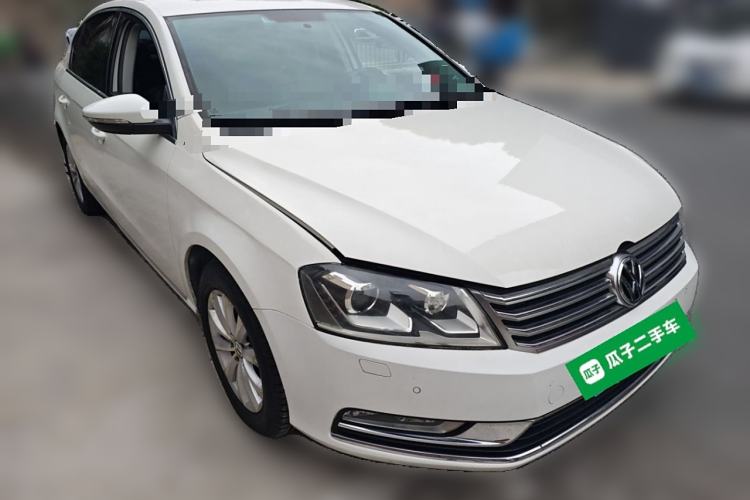Used Volkswagen Magotan 2012 Revised 1.8TSI Luxury Version Front Right 45 Deg