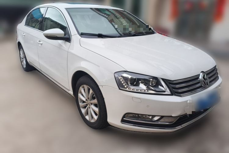 Used Volkswagen Magotan 2012 Revised Version 1.8TSI Leading Edition Front Right 45 Deg