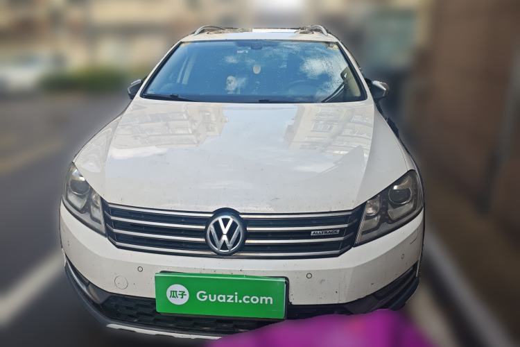 Used Volkswagen Magotan 2012 Travel Edition 2.0 TSI Four-Wheel Drive Luxury Version Front