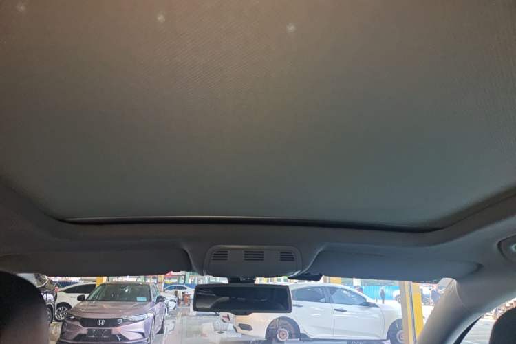Used Volkswagen Magotan 2012 Travel Edition 2.0 TSI Comfort Version Headliner