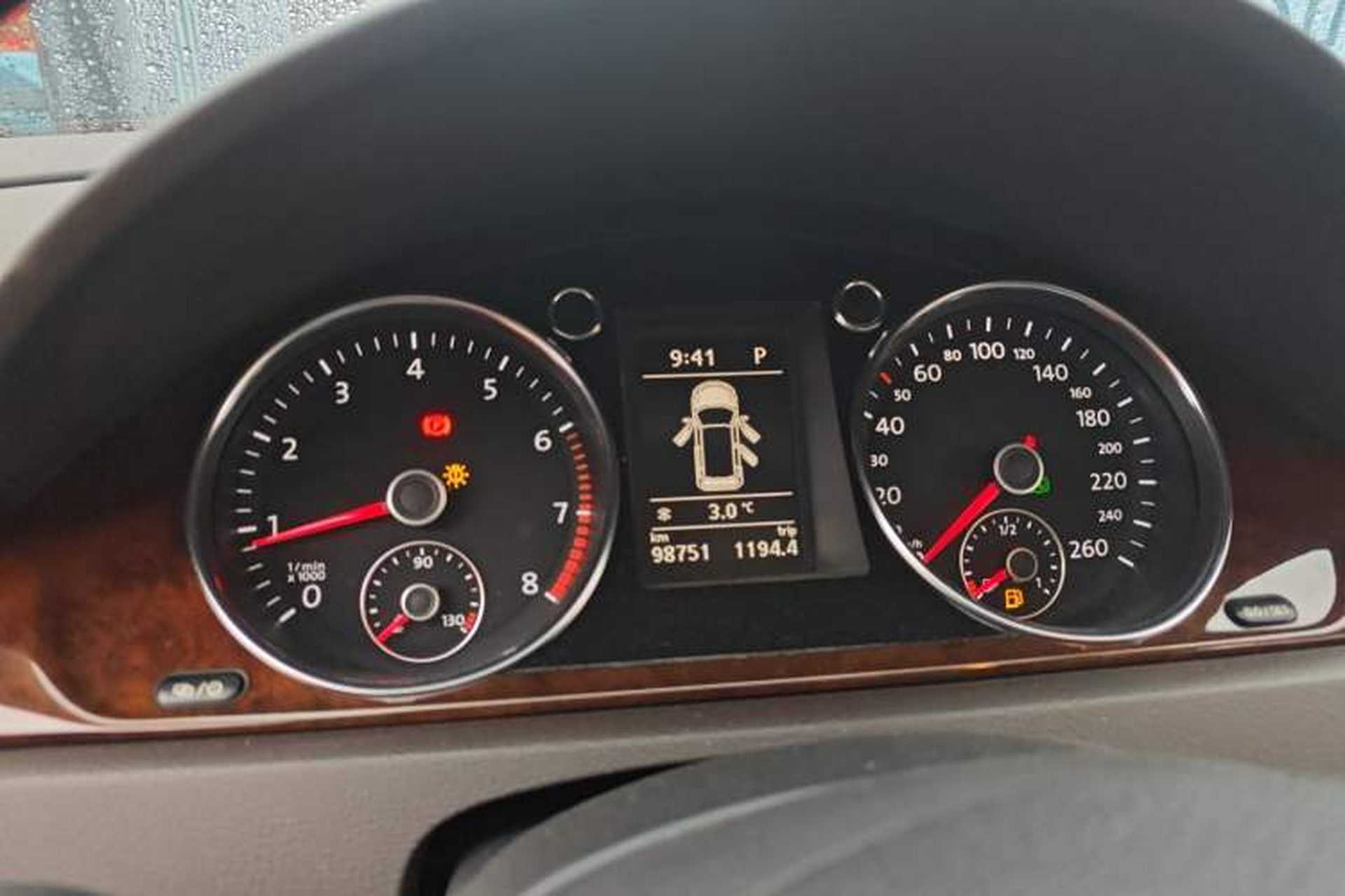 Used Volkswagen Magotan 2012 Travel Edition 2.0 TSI Comfort Version Instrument Cluster