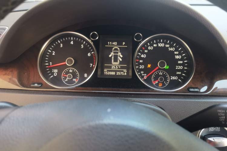 Used Volkswagen Magotan 2012 Travel Edition 2.0 TSI Luxury Version Instrument Cluster
