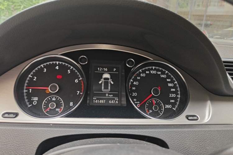 Used Volkswagen Magotan 2012 Travel Edition 2.0 TSI 4x4 Comfort Version Instrument Cluster