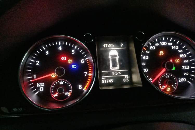 Used Volkswagen Magotan 2012 Travel Edition 2.0 TSI Comfort Version Instrument Cluster