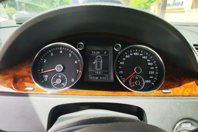 Used Volkswagen Magotan 2012 Travel Edition 2.0 TSI Comfort Version Instrument Cluster