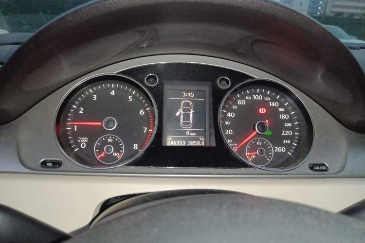 Used Volkswagen Magotan 2012 1.8TSI Luxury Model Instrument Cluster