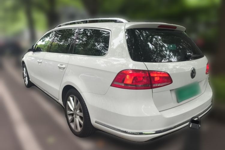 Used Volkswagen Magotan 2012 Travel Edition 2.0 TSI Comfort Version Rear Left 45 Deg