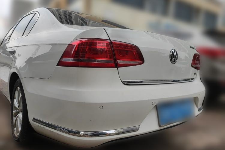 Used Volkswagen Magotan 2012 1.8TSI Luxury Model Rear Left 45 Deg
