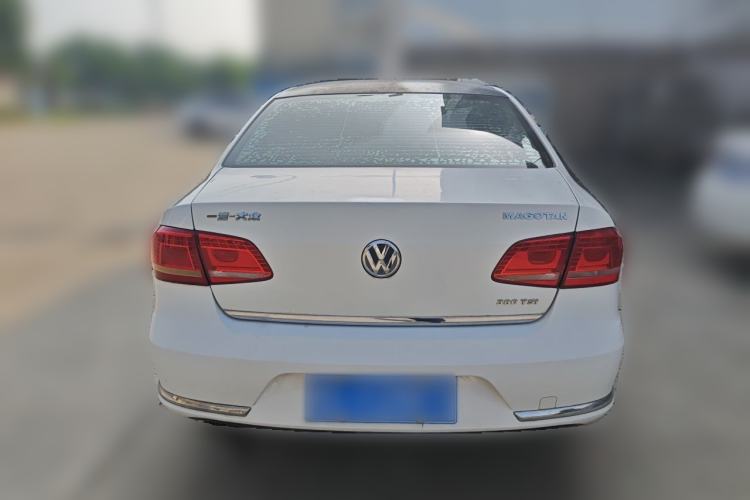 Used Volkswagen Magotan 2012 Revised 1.8TSI Comfort Version Rear