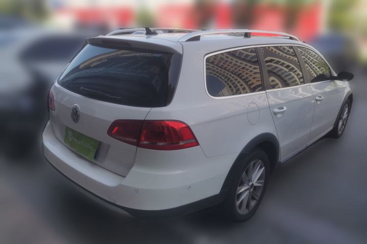 Used Volkswagen Magotan 2012 Travel Edition 2.0 TSI Four-Wheel Drive Luxury Version Rear Right 45 Deg