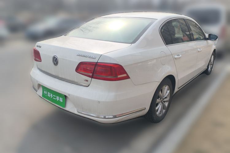 Used Volkswagen Magotan 2012 1.8TSI Luxury Model Rear Right 45 Deg