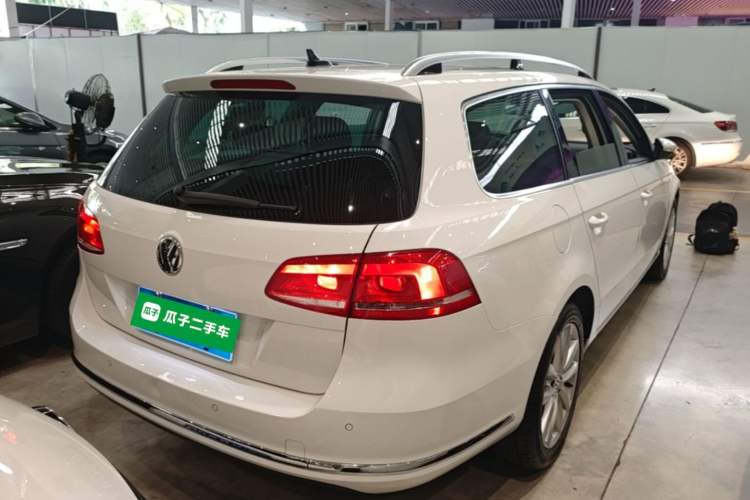 Used Volkswagen Magotan 2012 Travel Edition 2.0 TSI Comfort Version Rear Right 45 Deg