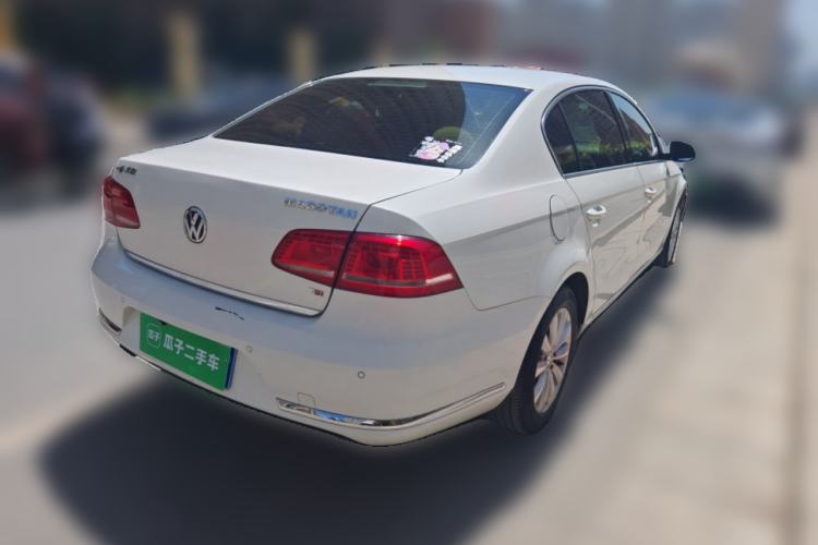 Used Volkswagen Magotan 2012 Revised Version 1.8TSI Leading Edition Rear Right 45 Deg