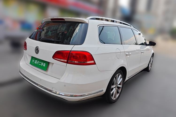 Used Volkswagen Magotan 2012 Travel Edition 2.0 TSI Comfort Version Rear Right 45 Deg