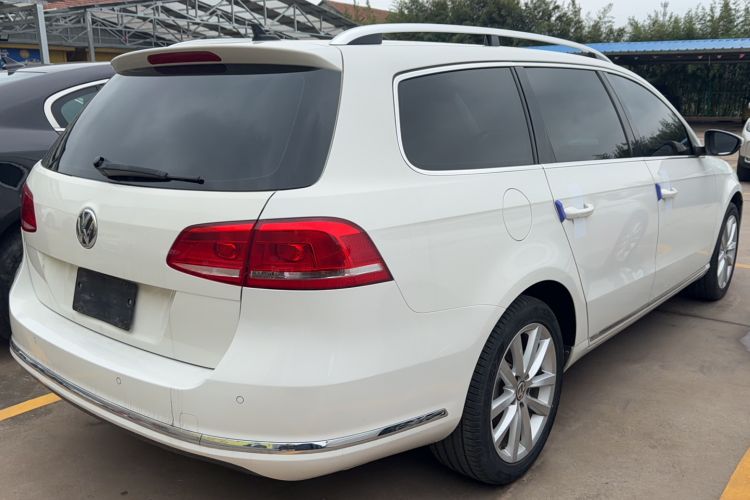 Used Volkswagen Magotan 2012 Travel Edition 2.0 TSI Comfort Version Rear Right 45 Deg