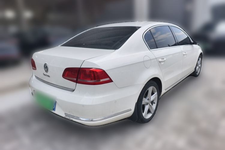 Used Volkswagen Magotan 2012 2.0 TSI Ultimate Edition Rear Right 45 Deg