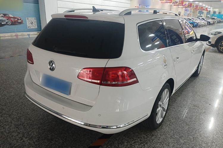Used Volkswagen Magotan 2012 Travel Edition 2.0 TSI Comfort Version Rear Right 45 Deg