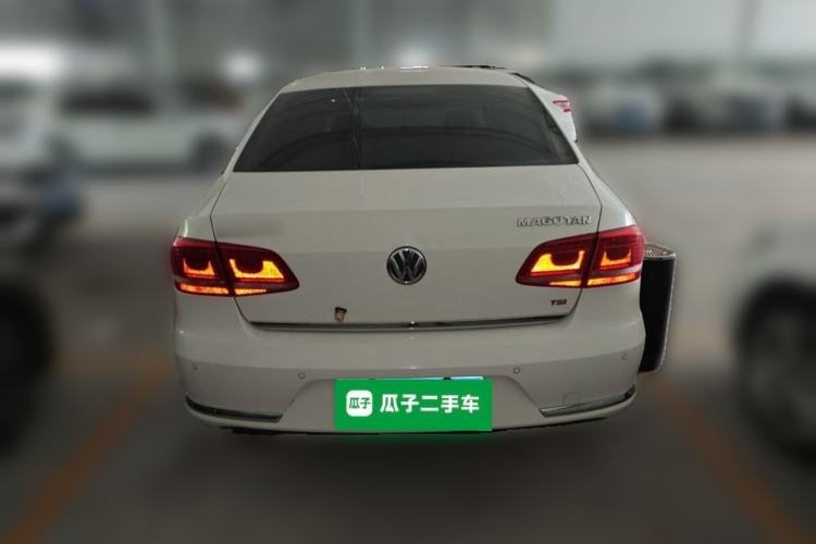 Used Volkswagen Magotan 2012 Facelift 1.8TSI Prestige Model Rear