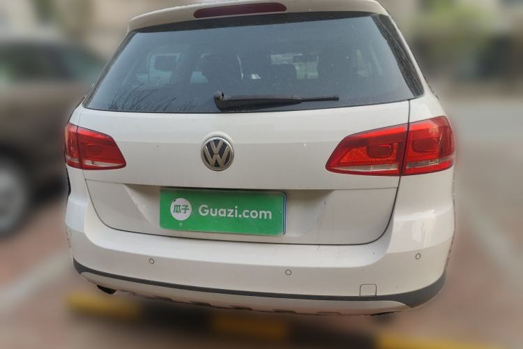 Used Volkswagen Magotan 2012 Travel Edition 2.0 TSI 4x4 Comfort Version Rear