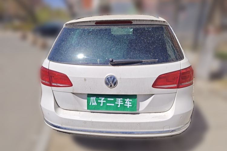 Used Volkswagen Magotan 2012 Travel Edition 2.0 TSI Comfort Version Rear