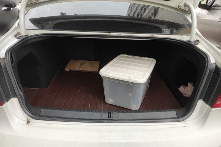 Used Volkswagen Magotan 2012 1.8TSI Luxury Model Trunk