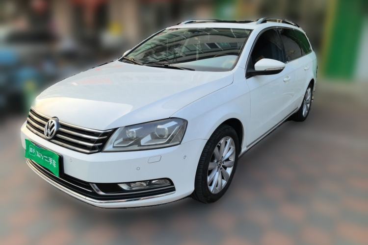 Used Volkswagen Magotan 2012 Travel Edition 2.0 TSI Luxury Version Guazi used car, China used car export, Used car for sale, Used  cars, Cheapest cars for sale