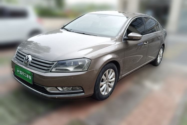 Used Volkswagen Magotan 2012 Revised Version 1.8TSI Leading Edition Guazi used car, China used car export, Used car for sale, Used cars, Cheapest cars for sale