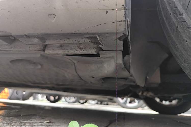 Used Volkswagen Magotan 2012 Revised 1.8TSI Luxury Version Chassis Front Right