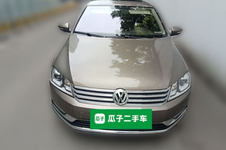 Used Volkswagen Magotan 2012 Revised 1.8TSI Luxury Version Front