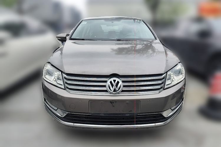 Used Volkswagen Magotan 2012 Revised 1.8TSI Luxury Version Front