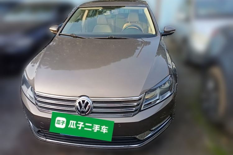 Used Volkswagen Magotan 2012 Revised Version 1.8TSI Leading Edition Front
